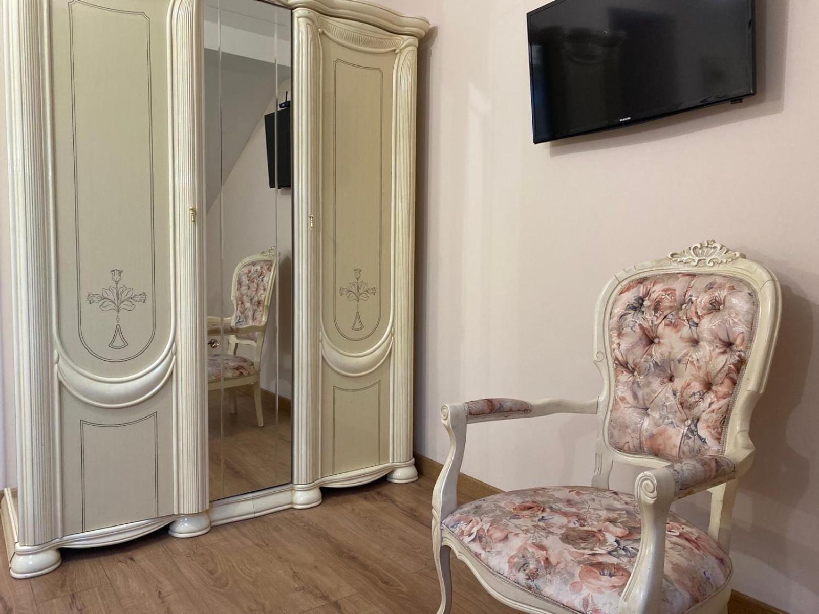 Apart Yaroslava Osmomysla 9 Square - City Center ลวีฟ ภายนอก รูปภาพ
